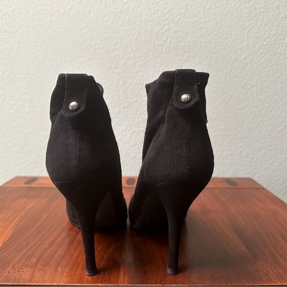 Stuart Weitzman Black Suede Stretch Boots Sock Booties Designer Heel Short Pull - Picture 11 of 15